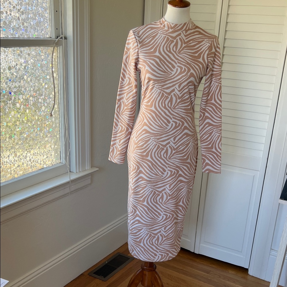 Ted Baker London Villani Midi Dress